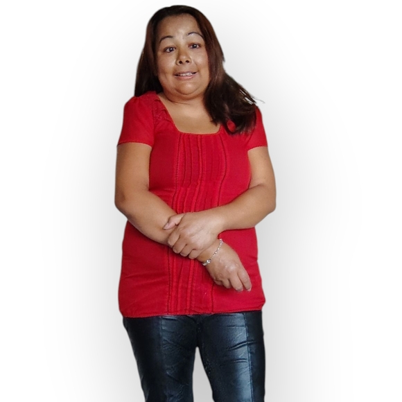 Maurices Women's Small Vibrant Red Short Sleeve Tee - Picture 4 of 16